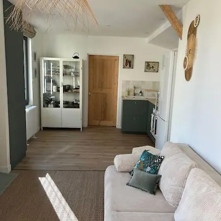 アパート Les De Carine *