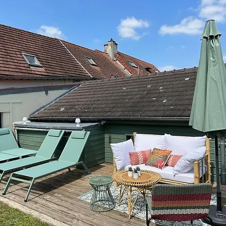 Les De Carine アパート *