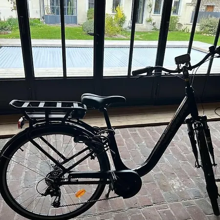 Les De Carine アパート