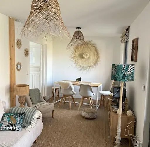 Les De Carine Apartment *